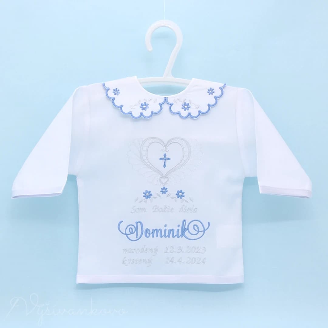 kosielka-na-krst_kosielka-so-srdieckom-a-margaretkami_modra_28ew4e.webp