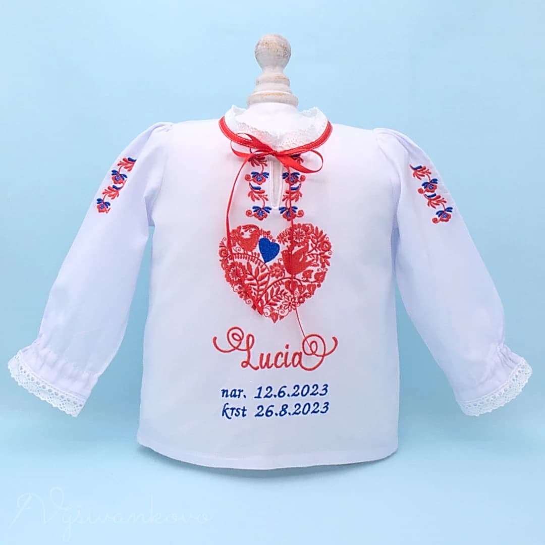 kosielka-na-krst_vysivana-ludova-kosielka-na-krst_ludova-cervena_shwun0.webp